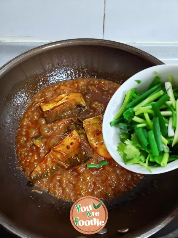 Spicy New Year Cake with appetizer and rice