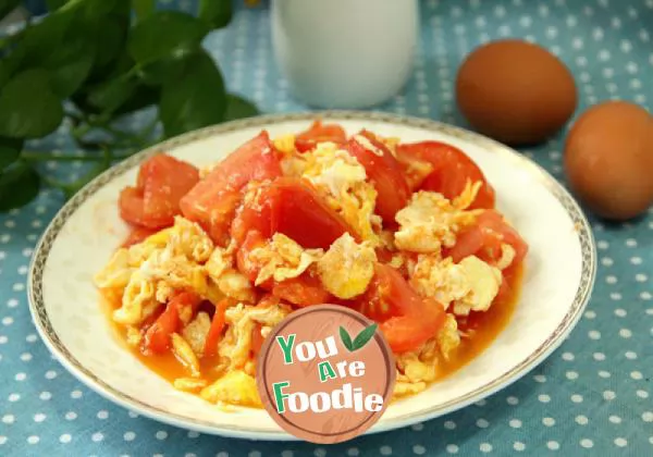 Scrambled egg with tomato