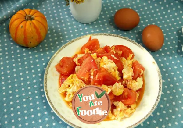 Scrambled egg with tomato