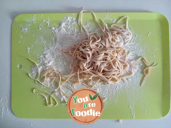 Bamboo noodles [making traditional noodles in simple steps]