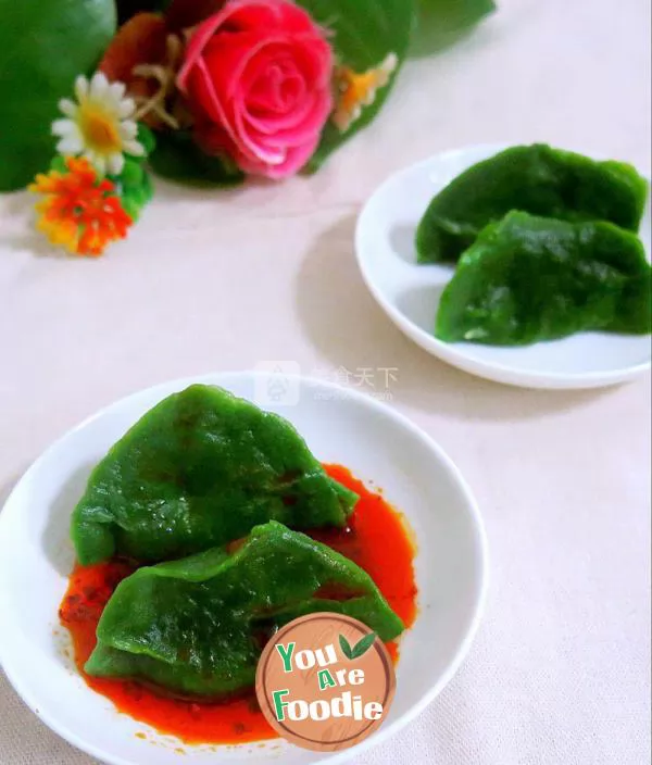 Colorful spinach dumplings