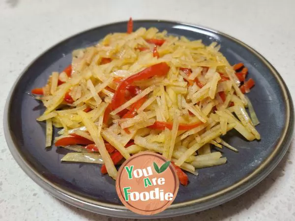 Fried Shredded Potatoes with Red Pepper