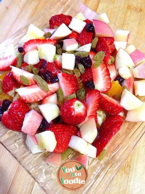 Simple strawberry salad