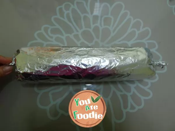 Cute bear cake roll