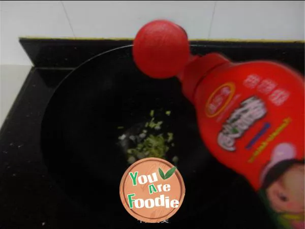 Lean meat in tomato sauce