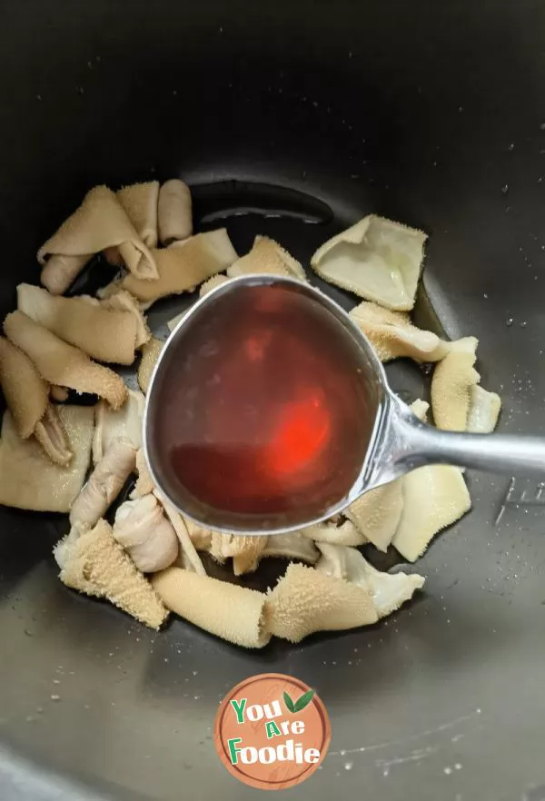 Clam and mutton tripe soup