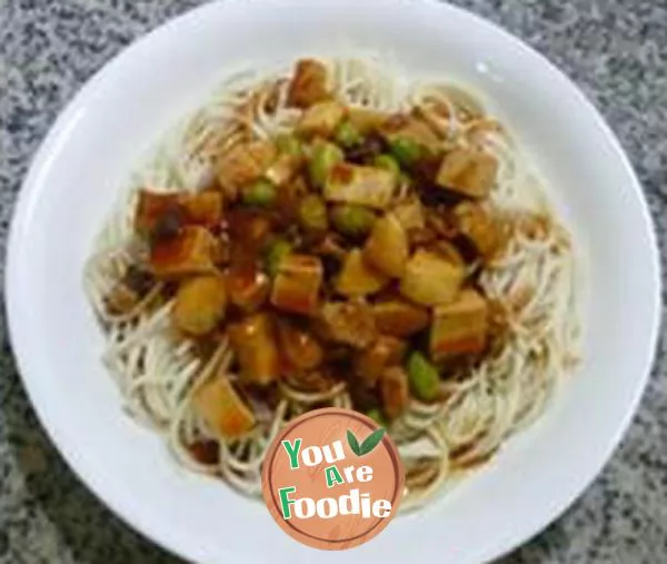 Noodles covered with assorted bean paste