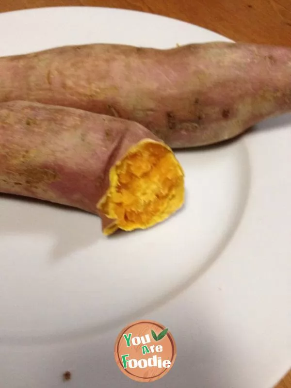 Sweet potato in microwave oven