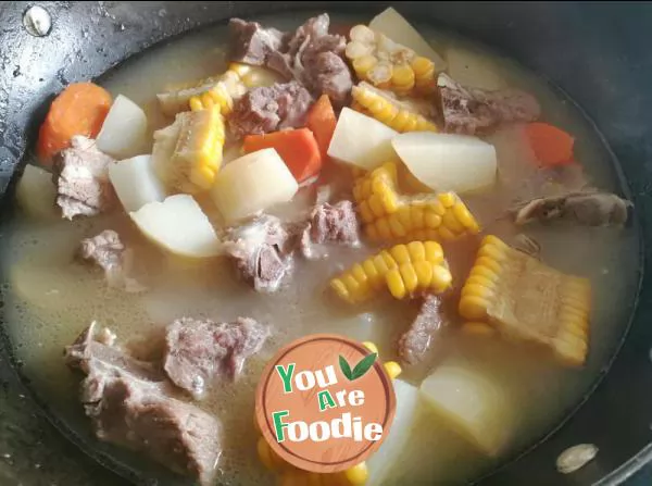 Potato and corn spareribs soup