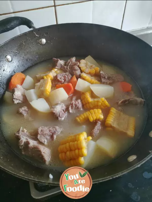 Potato and corn spareribs soup