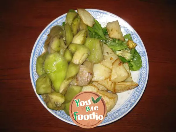 Sauteed Potato, Green Pepper and Eggplant