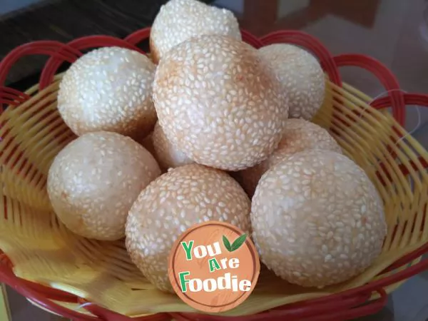 Fried sesame ball