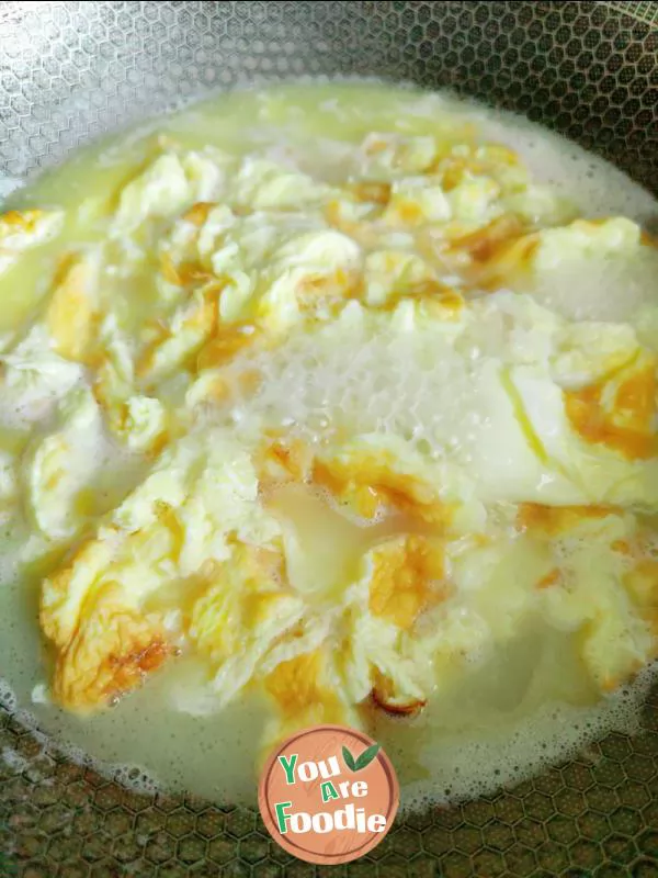 Scrambled egg with sugar