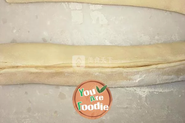 Steamed buns with patterns