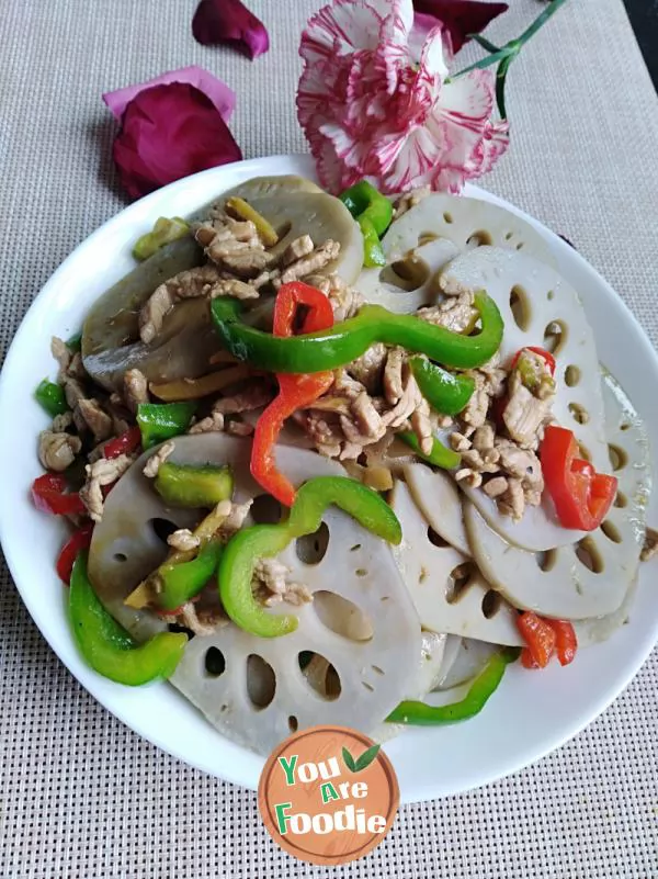 Stir fried lotus root slices