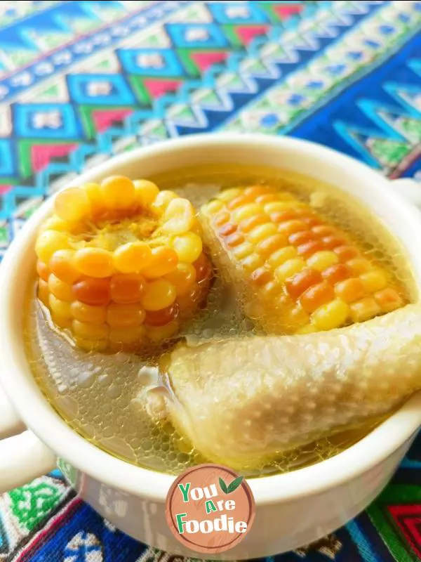 Stewed-stone-olive-chicken-soup-with-glutinous-corn