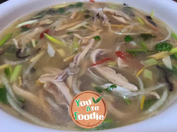 Hot-and-Sour-Shredded-Tripe-Soup