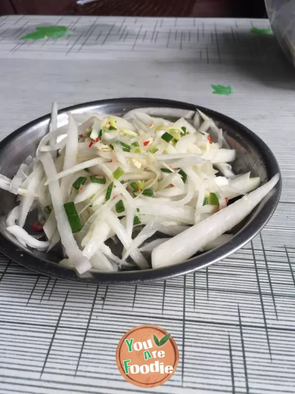 Shredded-radish-in-cold-sauce