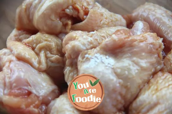 The new method of eating chicken wings is economical and delicious