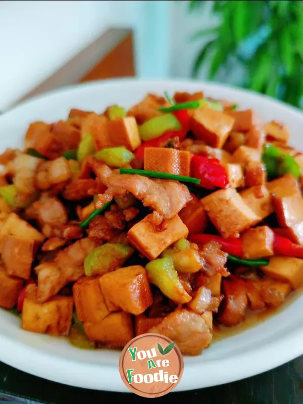 Fried towel gourd with dried beans