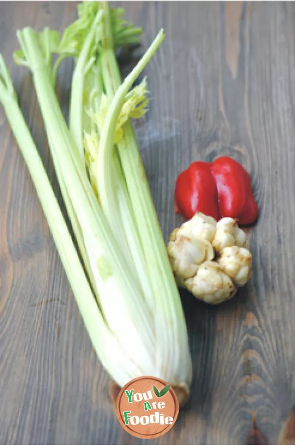 [celery and Lily] - crisp, tender and fragrant diet and health preserving vegetarian food