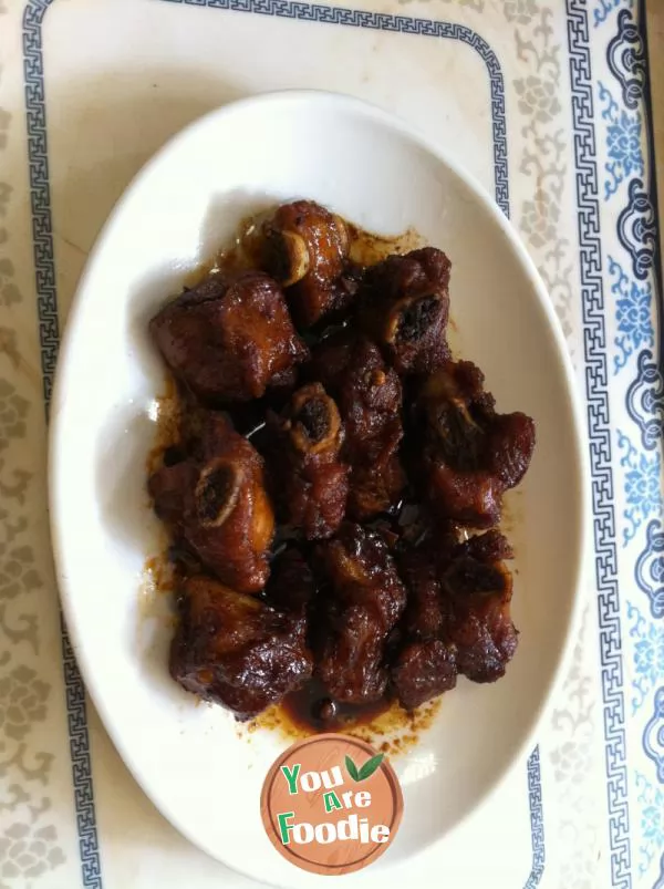 Spareribs with brown sauce