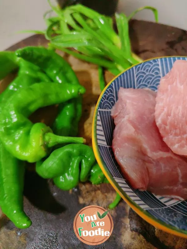 Sauteed Shredded Pork with Green Pepper