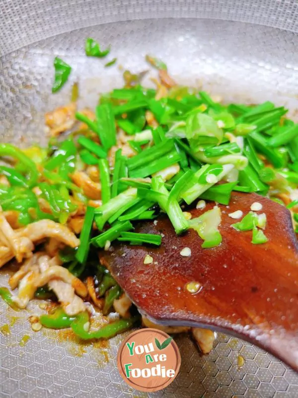 Sauteed Shredded Pork with Green Pepper