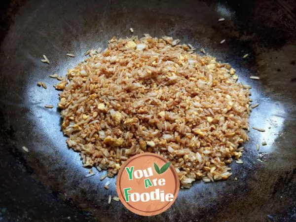 Fried rice with egg in soy sauce