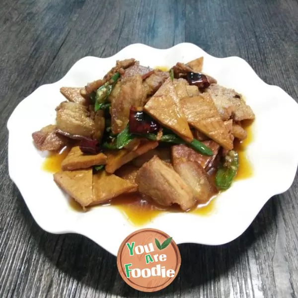 Fried-streaky-pork-with-dried-pork