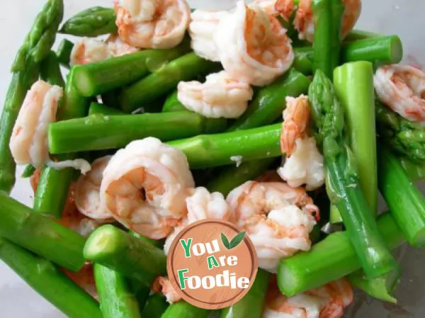 Shrimp with asparagus