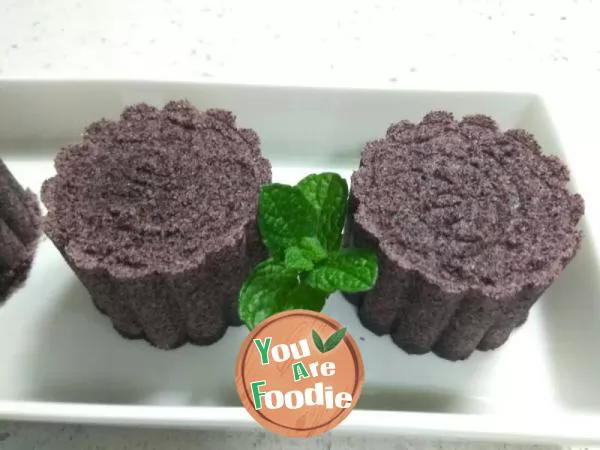 Black Rose rice cake