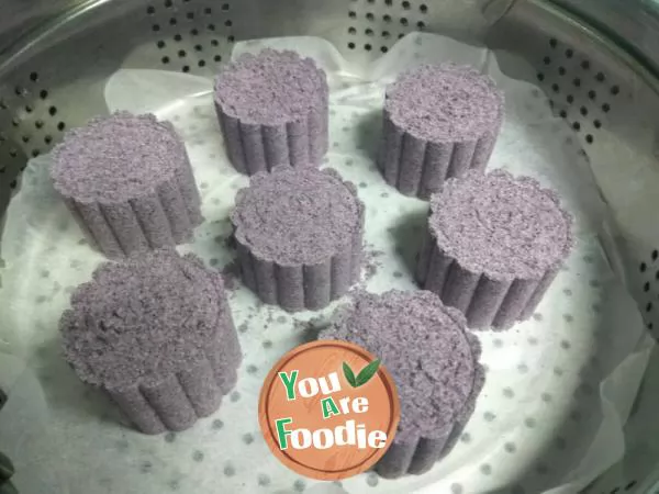 Black Rose rice cake