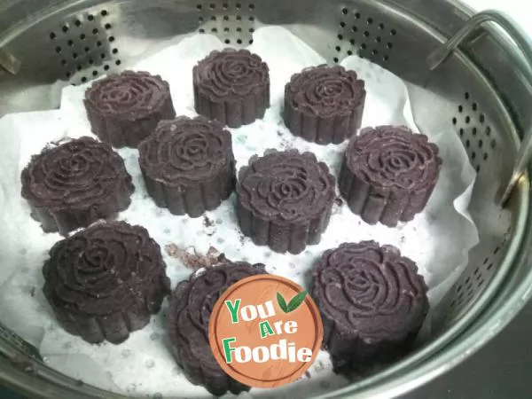 Black Rose rice cake