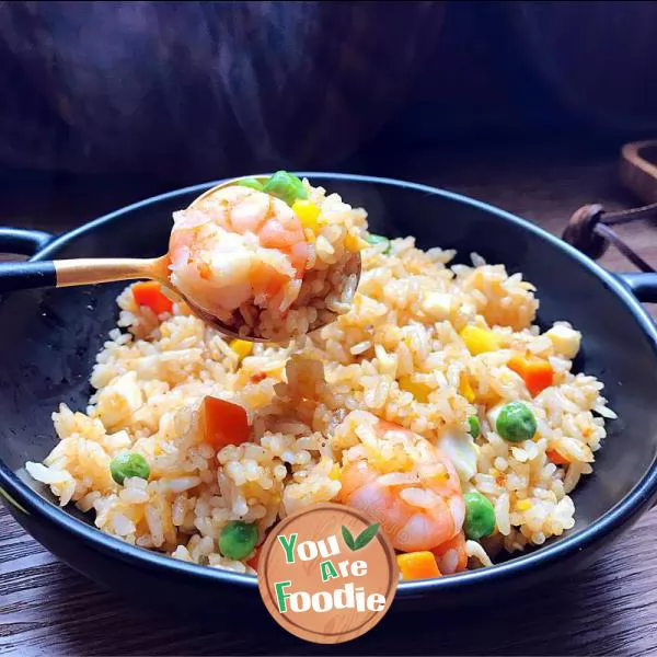 [Shanghai] fried rice with shrimp oil, shrimp meat and salted egg