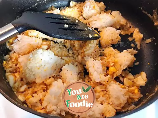 [Shanghai] fried rice with shrimp oil, shrimp meat and salted egg