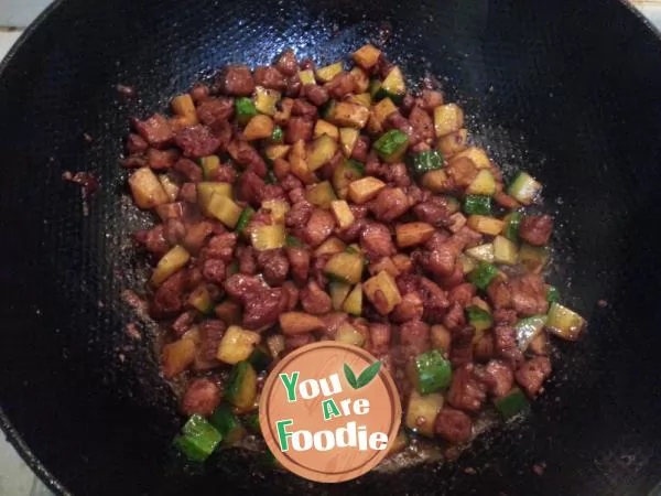 Fried diced rice