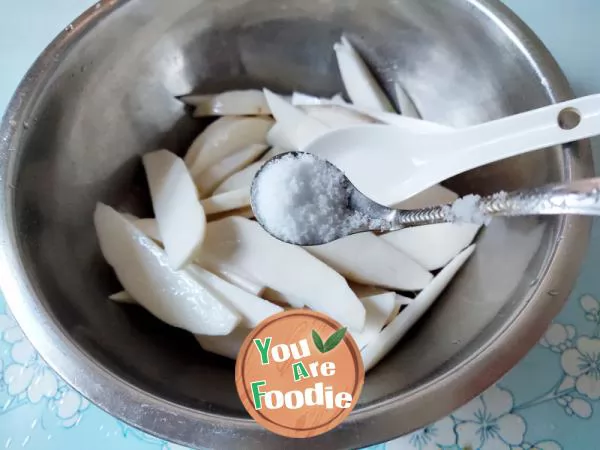 Taro with pepper and salt (air frying pan version)