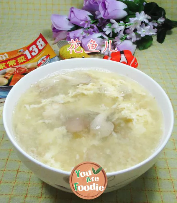 Mushroom-and-egg-soup-with-shredded-mustard