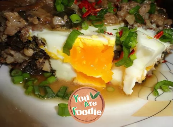 Steamed pork and egg with preserved vegetables