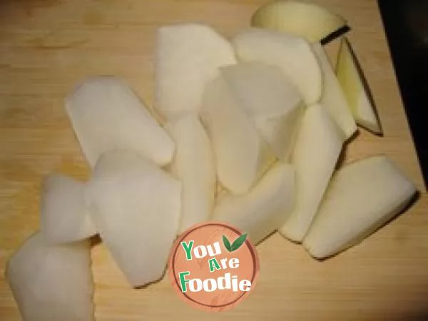 Stewed bone with radish