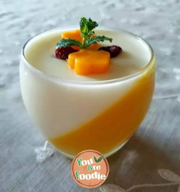 Mango yogurt jelly