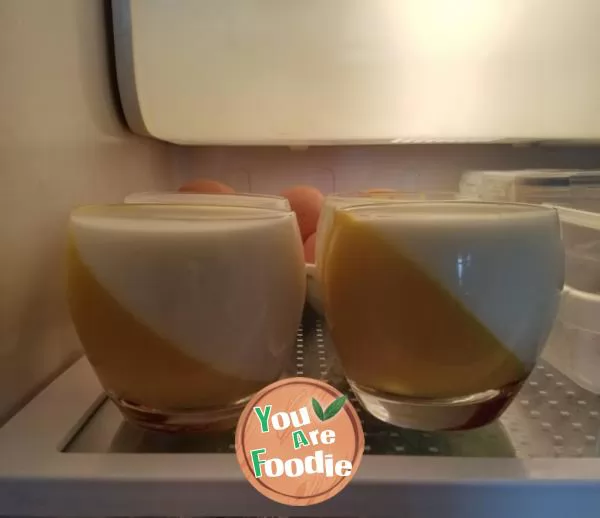 Mango yogurt jelly