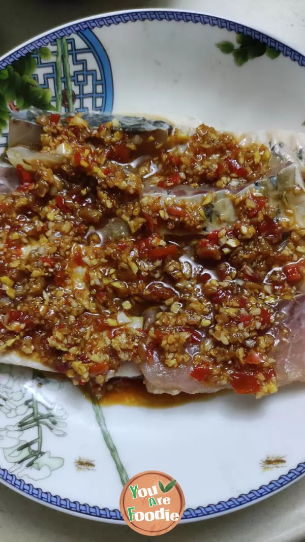 Steamed fish Brisket with chopped pepper