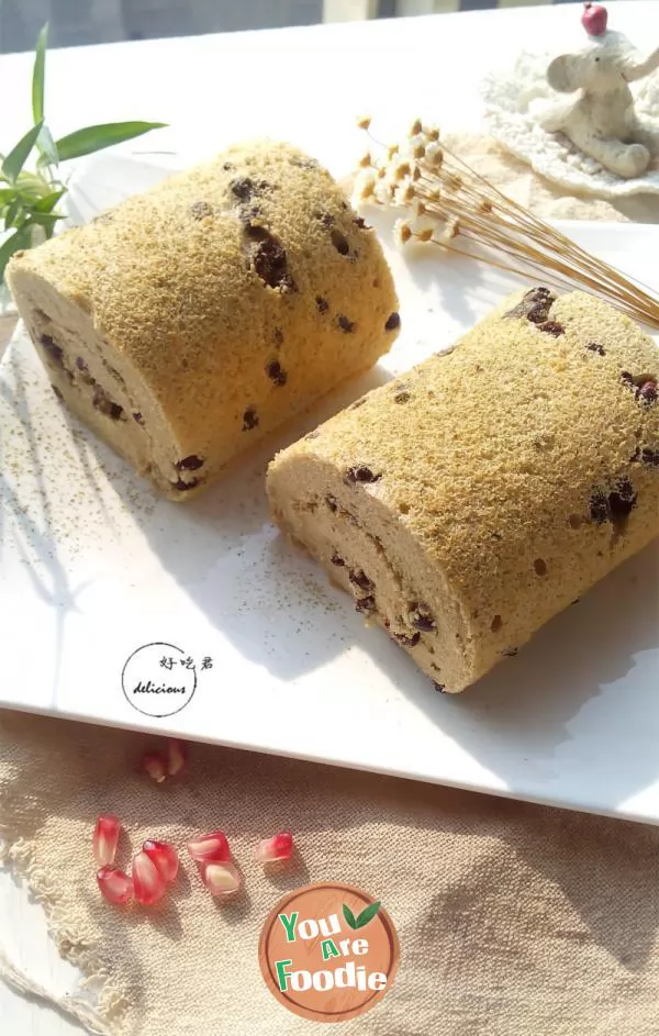 Red bean Matcha roll