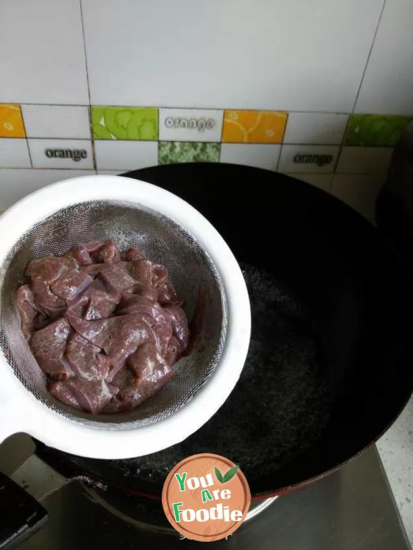 Iced pork liver and sea cucumber