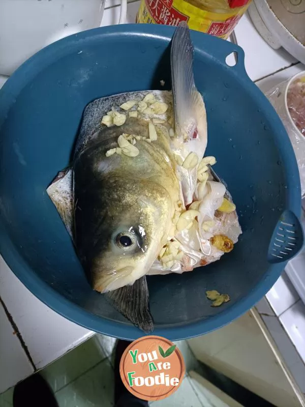 Stewed Tofu with Fish Head