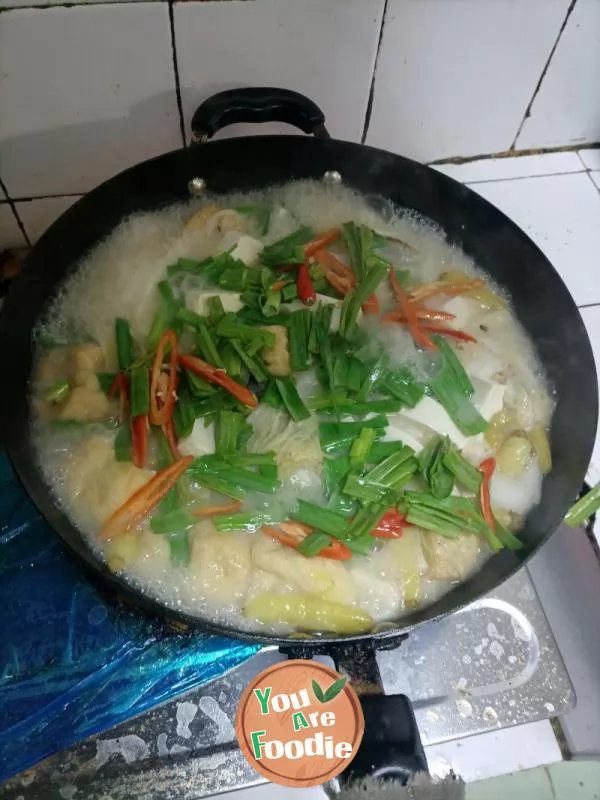 Stewed Tofu with Fish Head