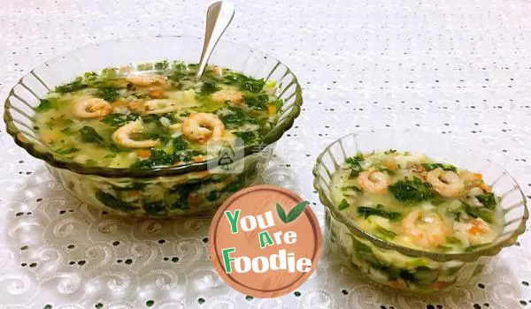 Seasonal vegetable and shrimp lump soup