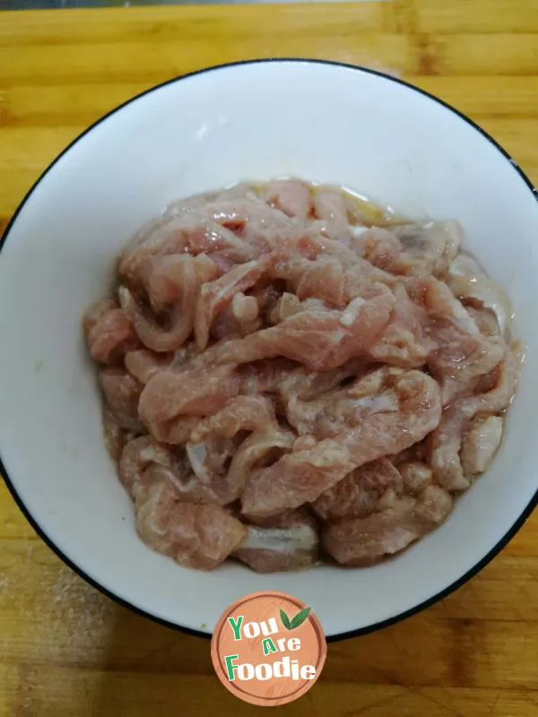 Fried meat with garlic sprouts